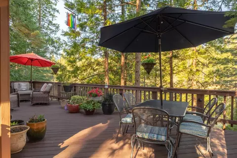 Exterior - 2418 Meadow Dr, Arnold, CA 95223 photo 4 of 12