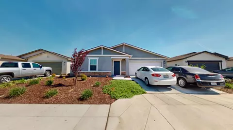 1569 Concord Ave, Madera, CA 93637