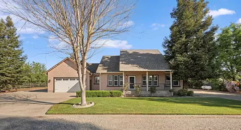 Exterior - 1187 S Mohler Rd, Ripon, CA 95366 photo 2 of 11
