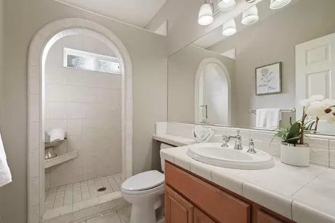 Bath - 1187 S Mohler Rd, Ripon, CA 95366 photo 3 of 4