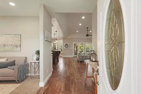 Entry Way - 1187 S Mohler Rd, Ripon, CA 95366 photo 1 of 1
