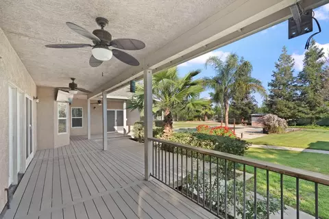 Exterior - 1187 S Mohler Rd, Ripon, CA 95366 photo 4 of 11