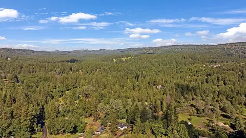 View/Area - 4420 Pleasant Oak Ct, Placerville, CA 95667 photo 1 of 5