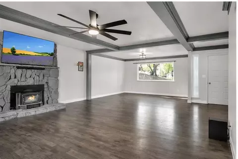 Living - 4420 Pleasant Oak Ct, Placerville, CA 95667 photo 3 of 5