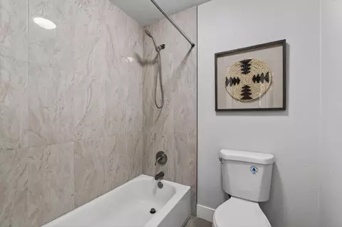 Bath - 6410 Rolling Way, Carmichael, CA 95608 photo 2 of 5