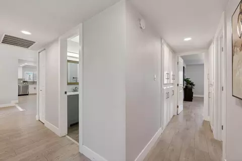Entry Way - 6410 Rolling Way, Carmichael, CA 95608 photo 3 of 6