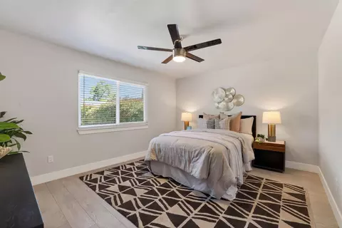 Bedroom - 6410 Rolling Way, Carmichael, CA 95608 photo 10 of 12