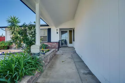 1324 Northgate Dr, Manteca, CA 95336 photo 3