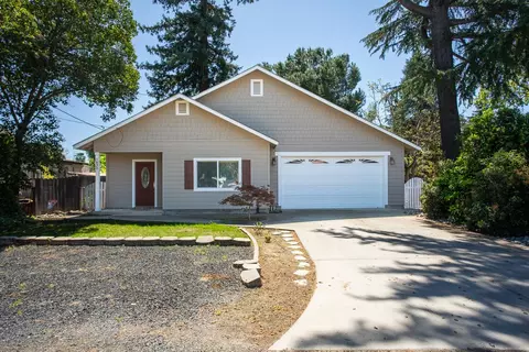 1835 Magnolia St, Gridley, CA 95948 photo 1