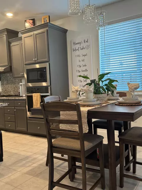Kitchen - 461 Walcott St, Manteca, CA 95336 photo 4 of 4