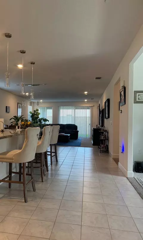 Entry Way - 461 Walcott St, Manteca, CA 95336 photo 1 of 2