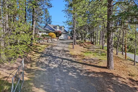 Exterior - 26375 Barb Wire Ln, Colfax, CA 95713 photo 2 of 24