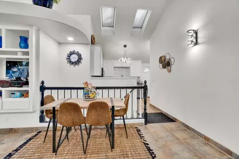 Dining - 623 10th St, Davis, CA 95616 photo 1 of 1