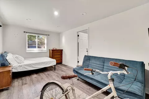 Bedroom - 623 10th St, Davis, CA 95616 photo 1 of 11