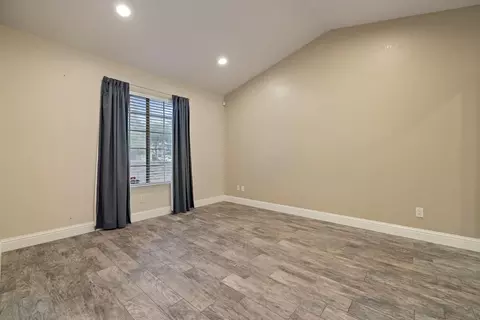 Living - 3901 Dale Rd #A, Modesto, CA 95356 photo 4 of 4