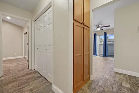 Entry Way - 3901 Dale Rd #A, Modesto, CA 95356 photo 3 of 4