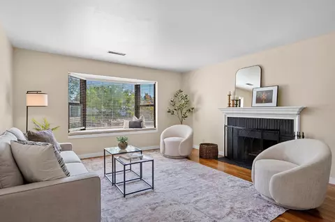 Living - 2813 Panay Ct, Carmichael, CA 95608 photo 1 of 5