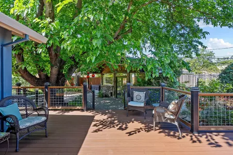 Exterior - 2813 Panay Ct, Carmichael, CA 95608 photo 6 of 38