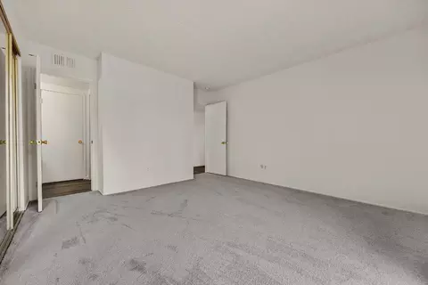 Bedroom - 469 Glacier Dr, Martinez, CA 94553 photo 6 of 7