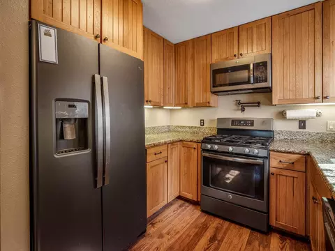 Kitchen - 6800 Diablo View Trl, Placerville, CA 95667 photo 2 of 2
