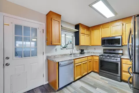 Kitchen - 2130 Palm St, Sutter, CA 95982 photo 1 of 1