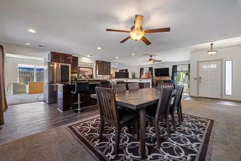 Dining - 2713 Dania Ct, Modesto, CA 95358 photo 2 of 2