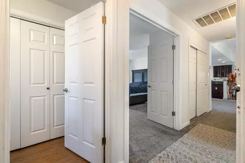 Entry Way - 2713 Dania Ct, Modesto, CA 95358 photo 7 of 8