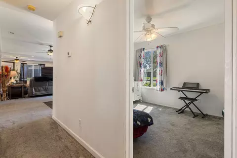 Entry Way - 2713 Dania Ct, Modesto, CA 95358 photo 5 of 8