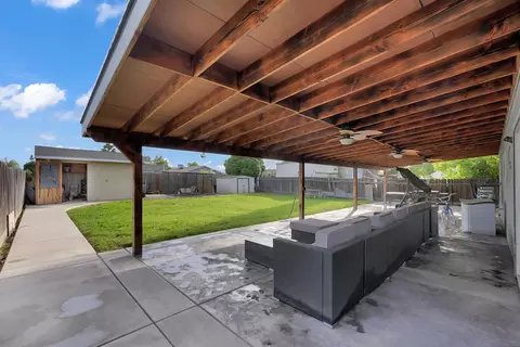 Exterior - 2085 Coronado Ave, Merced, CA 95348 photo 3 of 3