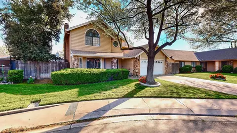 2712 Rriver Valley Cir, Modesto, CA 95351 photo 3