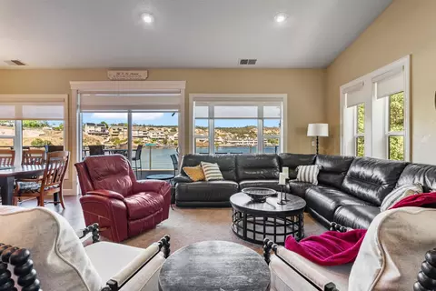 Living - 5105 Lakeshore Dr, Copperopolis, CA 95228 photo 2 of 7