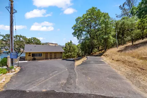 Exterior - 5105 Lakeshore Dr, Copperopolis, CA 95228 photo 1 of 11