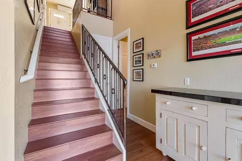 Entry Way - 5105 Lakeshore Dr, Copperopolis, CA 95228 photo 6 of 9