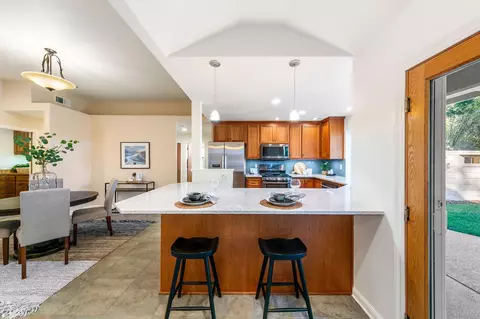 2216 La Mesa Ct, Davis, CA 95618 photo 9