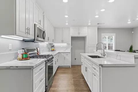 Kitchen - 209 Crater Ave, Modesto, CA 95351 photo 2 of 4