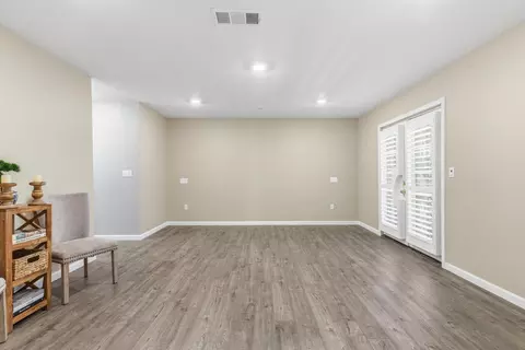 Living - 209 Crater Ave, Modesto, CA 95351 photo 4 of 4