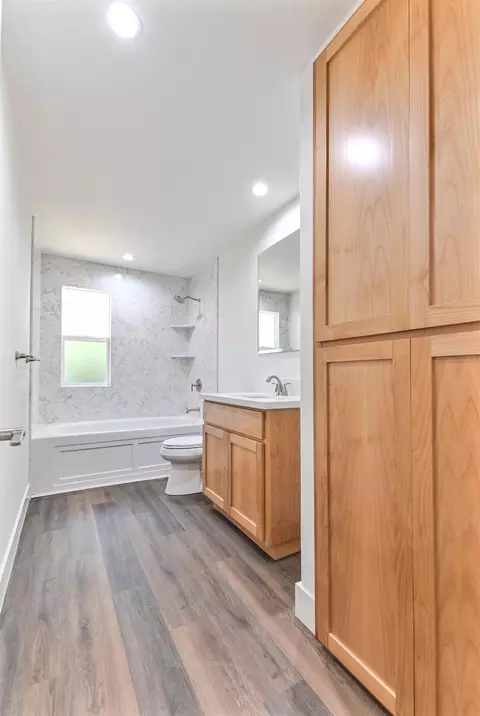 Bath - 830 Sheep Ranch Rd, Murphys, CA 95247 photo 5 of 8