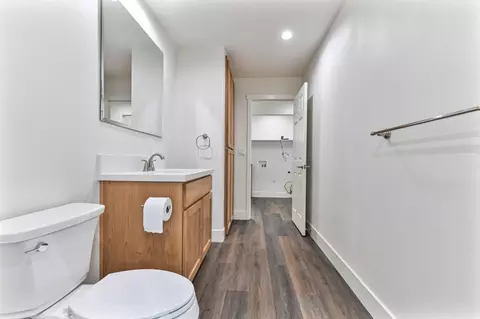 Bath - 830 Sheep Ranch Rd, Murphys, CA 95247 photo 6 of 8