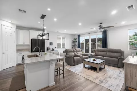 Other - 1552 Egyptian Way, Olivehurst, CA 95961 photo 1 of 9