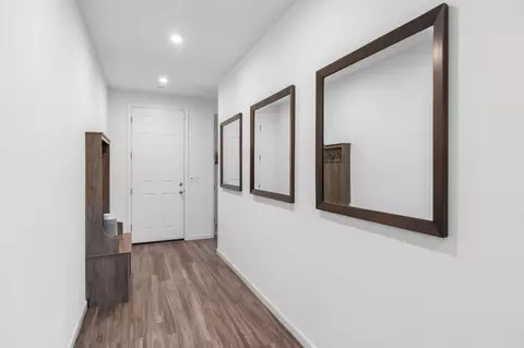 Entry Way - 1552 Egyptian Way, Olivehurst, CA 95961 photo 6 of 8