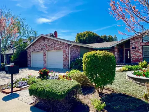 Exterior - 3837 Marigold Ln, Modesto, CA 95356 photo 14 of 15