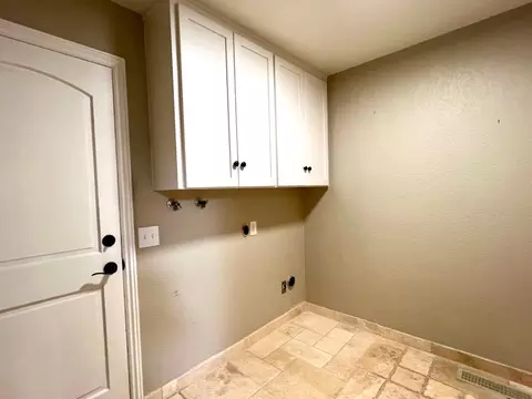 Other - 3837 Marigold Ln, Modesto, CA 95356 photo 4 of 7