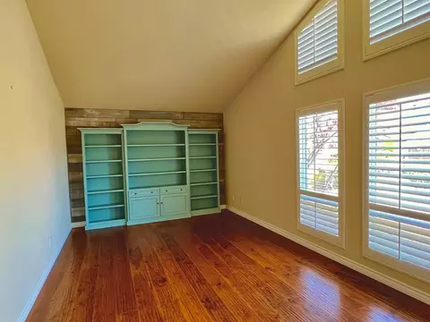 Living - 3837 Marigold Ln, Modesto, CA 95356 photo 1 of 3