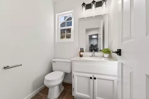 1308 Farragut Cir, Davis, CA 95618 photo 14