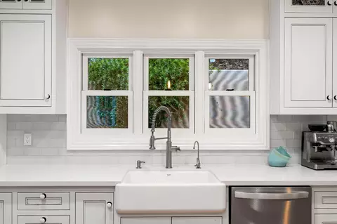 Kitchen - 990 Thompson Way, Placerville, CA 95667 photo 5 of 6