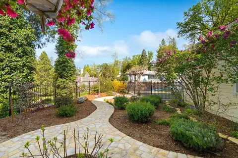 Exterior - 990 Thompson Way, Placerville, CA 95667 photo 5 of 28