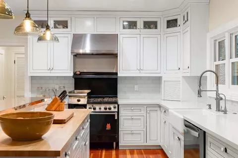 Kitchen - 990 Thompson Way, Placerville, CA 95667 photo 1 of 6