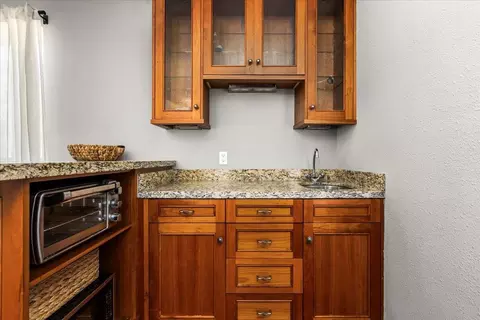 Kitchen - 11146 Ragan Way, Grass Valley, CA 95949 photo 4 of 4