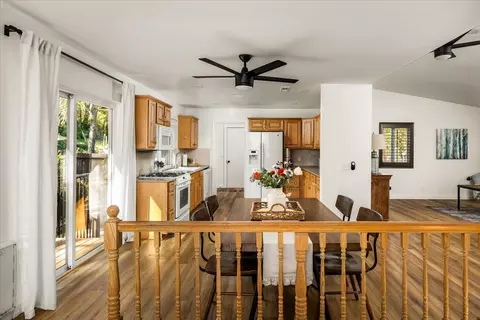 Dining - 11146 Ragan Way, Grass Valley, CA 95949 photo 3 of 4
