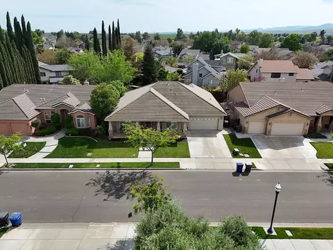 View/Area - 850 Miraggio Dr, Patterson, CA 95363 photo 1 of 2